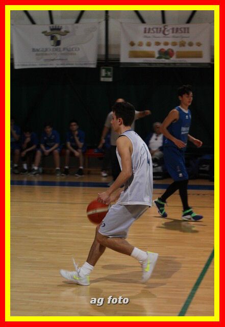 170407 basketU16 171_tn.jpg
